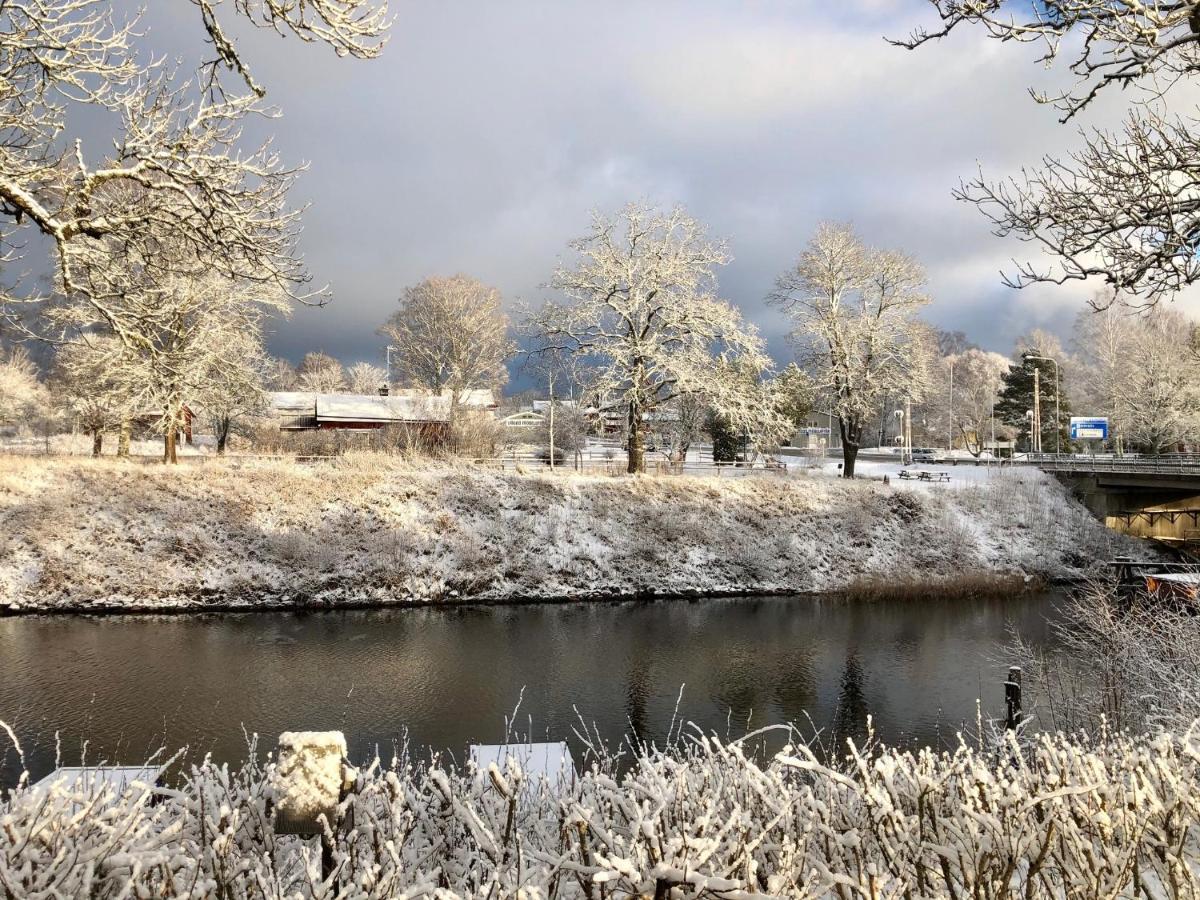 Pensionat Kanalvillan Vaddo Buitenkant foto