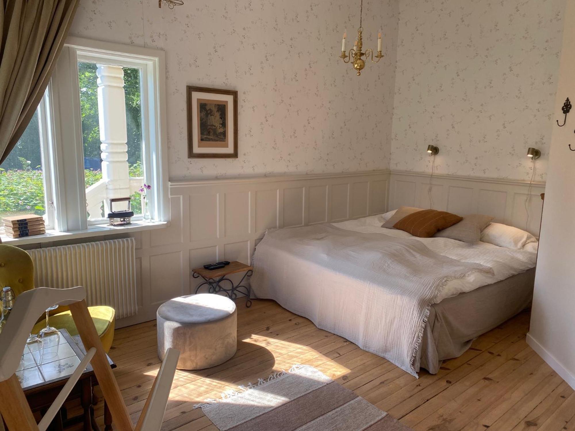 Pensionat Kanalvillan Vaddo Buitenkant foto