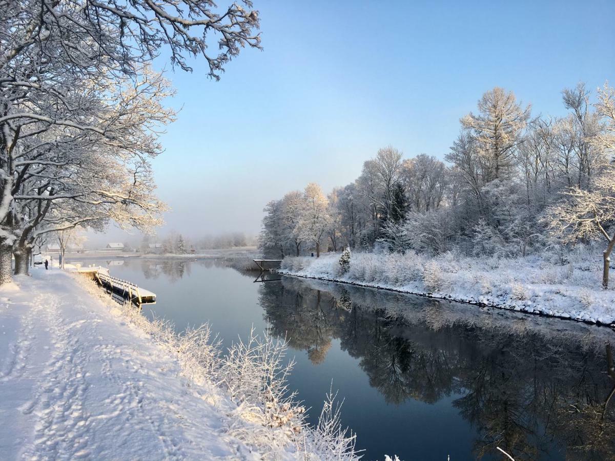 Pensionat Kanalvillan Vaddo Buitenkant foto